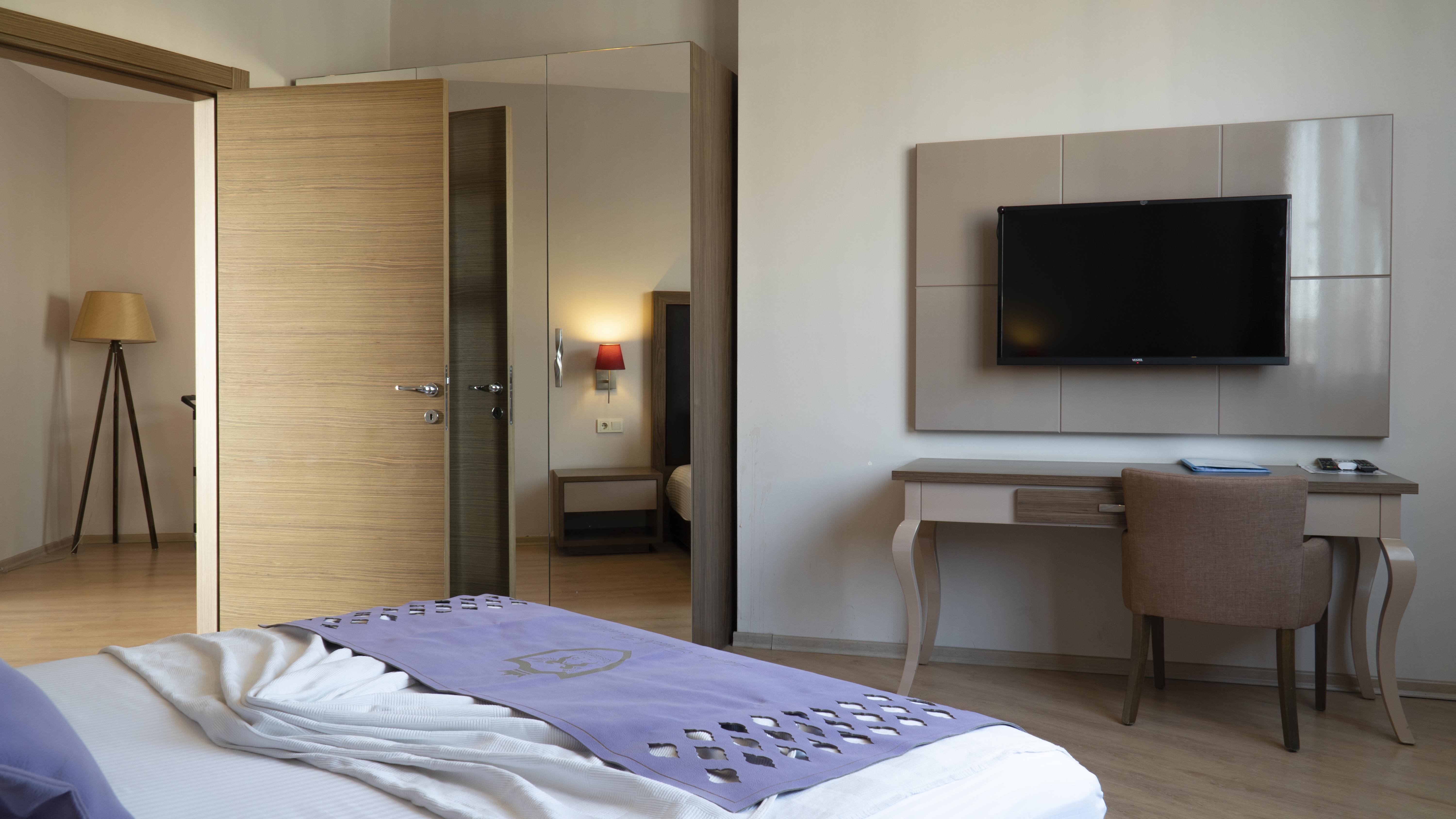 Ladies Beach Suite Hotel (Adults Only) Kusadası Extérieur photo