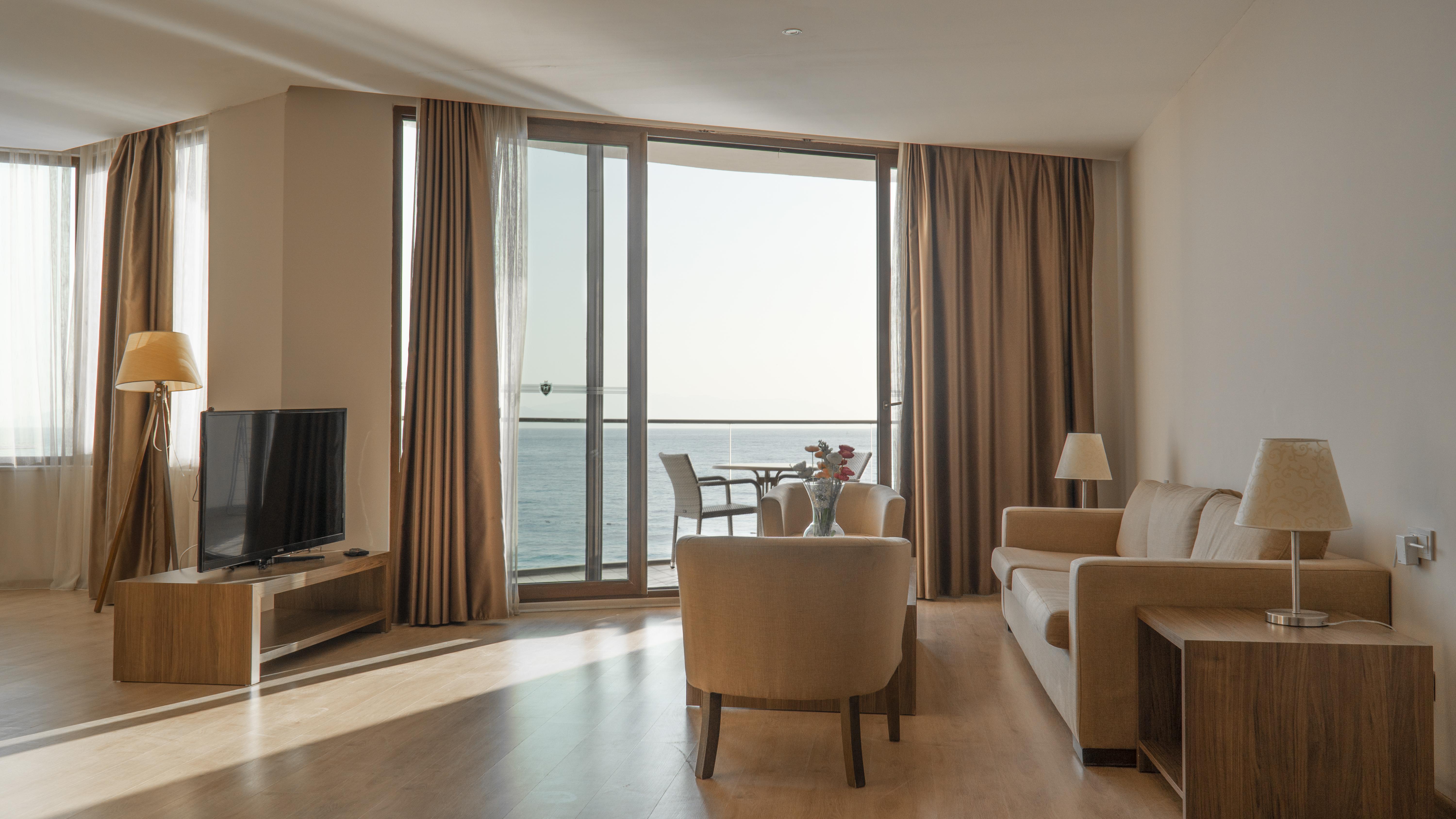 Ladies Beach Suite Hotel (Adults Only) Kusadası Extérieur photo