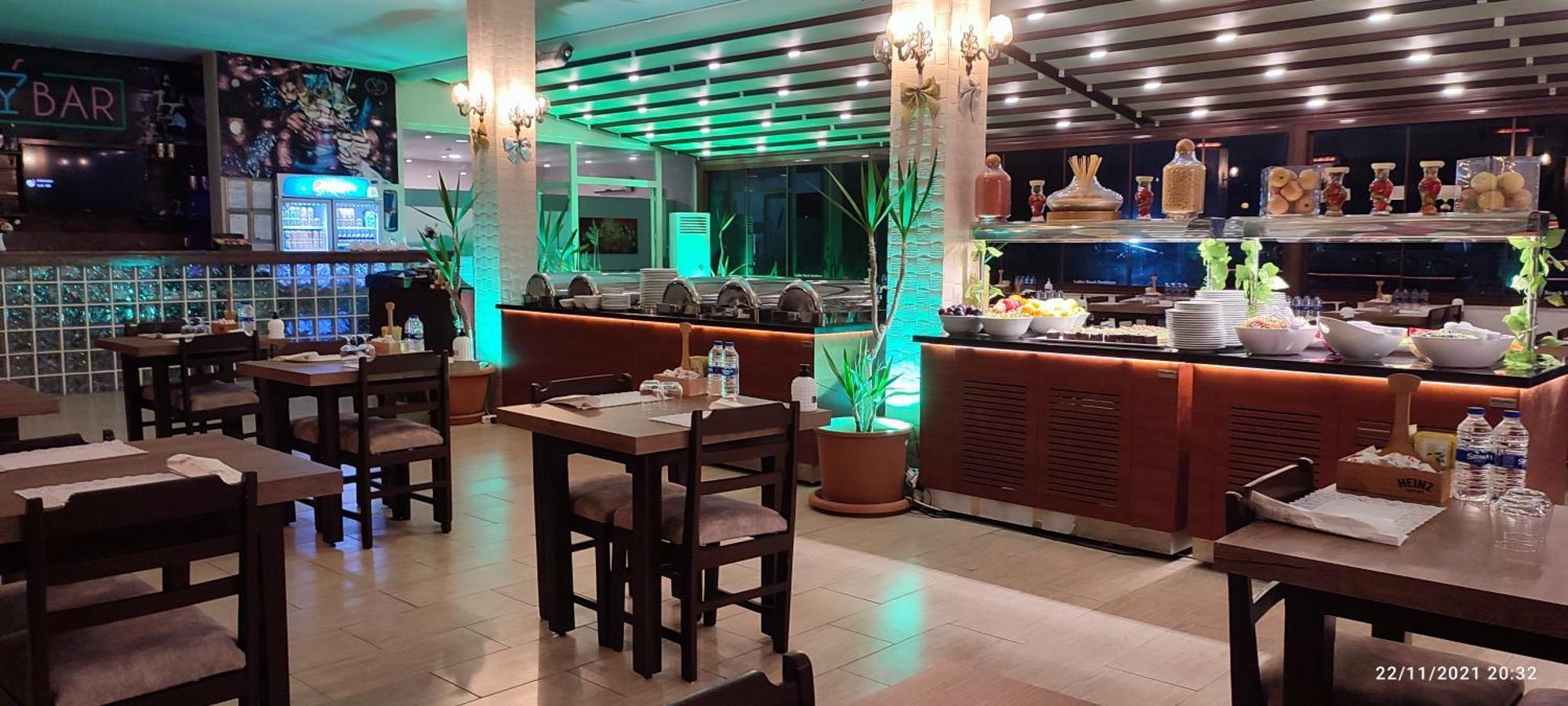 Ladies Beach Suite Hotel (Adults Only) Kusadası Extérieur photo