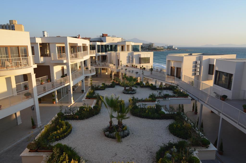 Ladies Beach Suite Hotel (Adults Only) Kusadası Extérieur photo