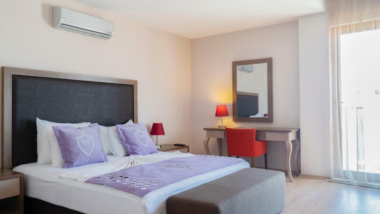 Ladies Beach Suite Hotel (Adults Only) Kusadası Extérieur photo