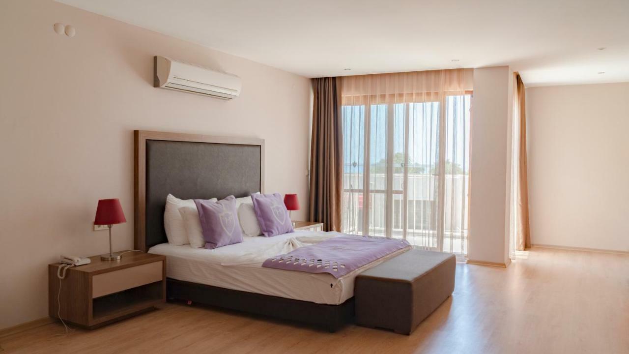 Ladies Beach Suite Hotel (Adults Only) Kusadası Extérieur photo