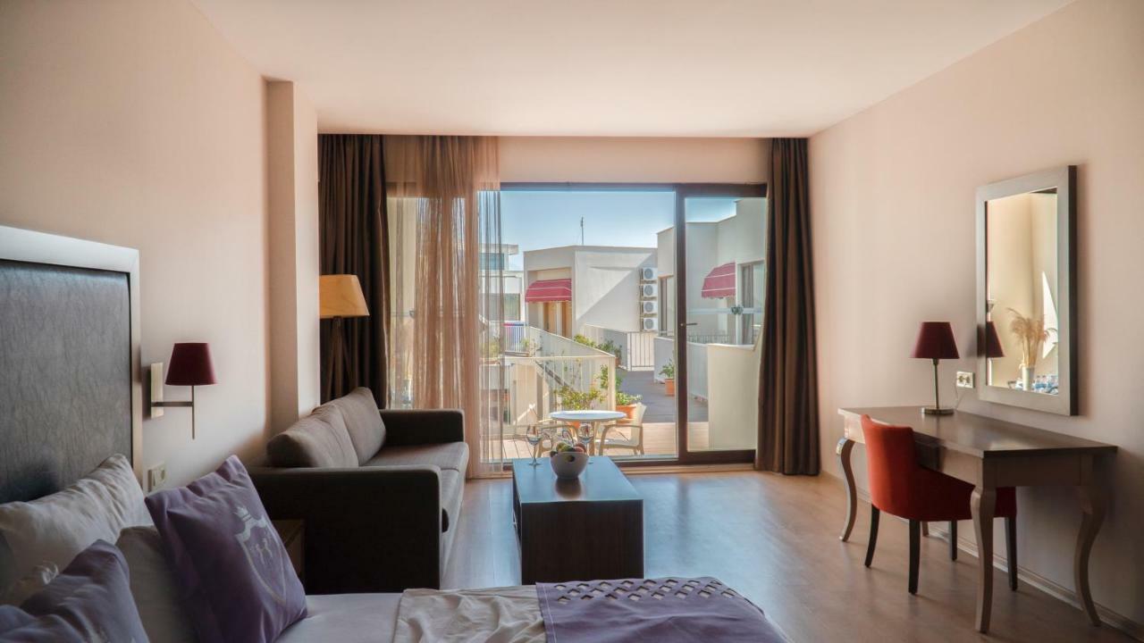 Ladies Beach Suite Hotel (Adults Only) Kusadası Extérieur photo